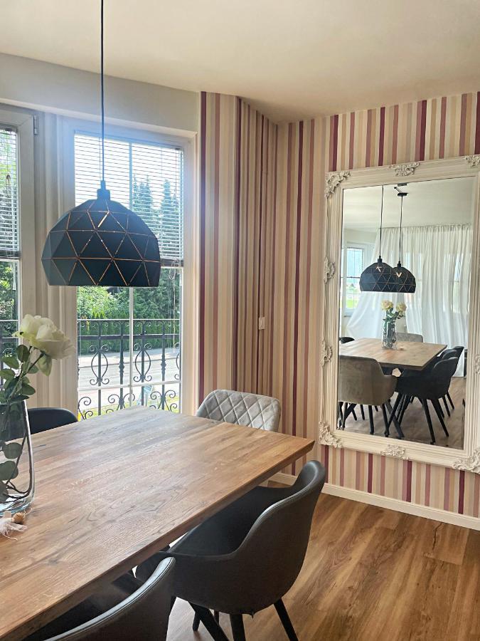 Vila Urbana Luxury Apartments Lesce  Eksteriør bilde