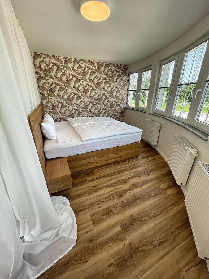 Vila Urbana Luxury Apartments Lesce  Eksteriør bilde