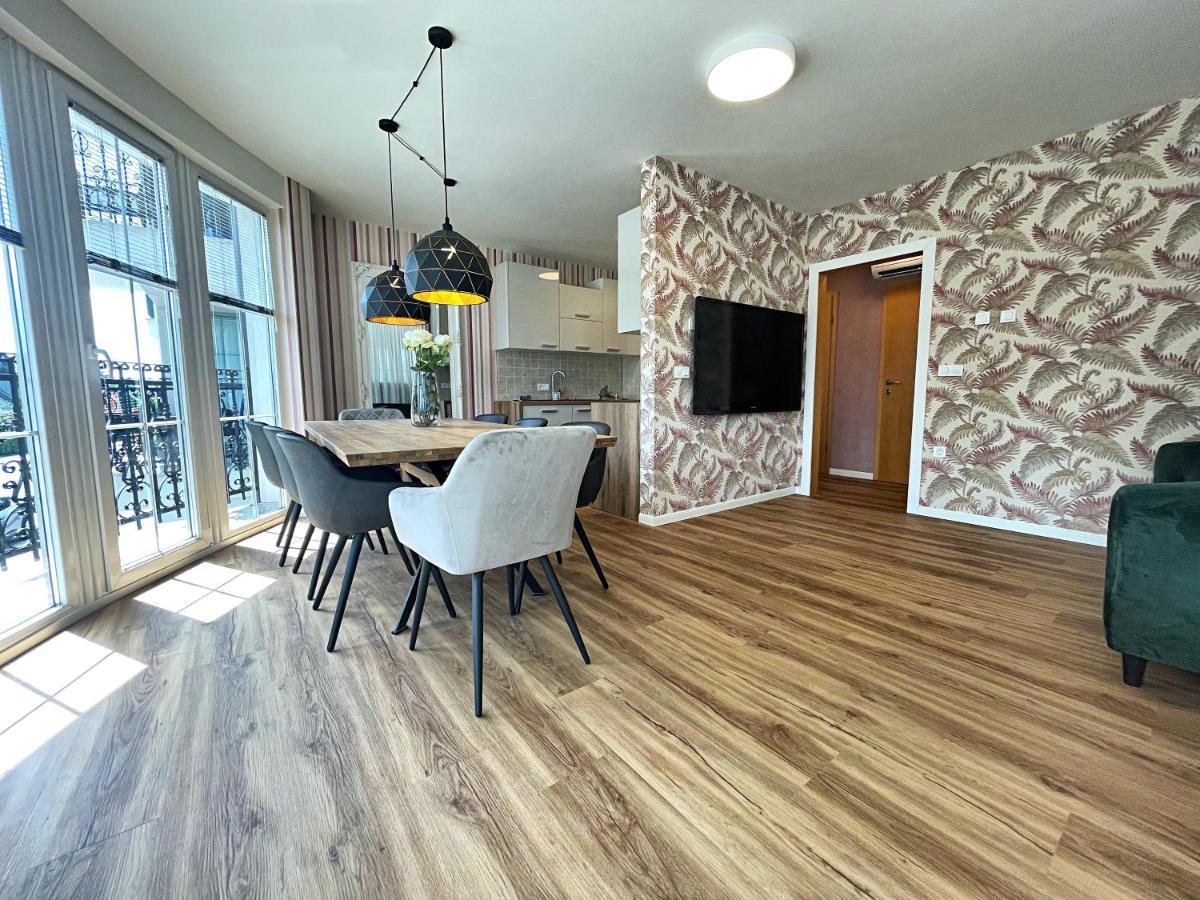 Vila Urbana Luxury Apartments Lesce  Eksteriør bilde