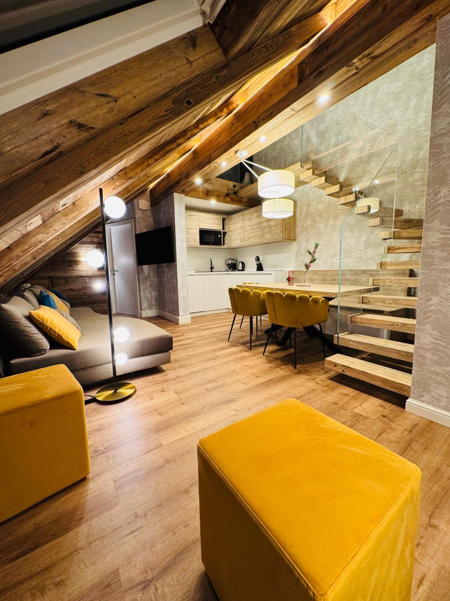 Vila Urbana Luxury Apartments Lesce  Eksteriør bilde