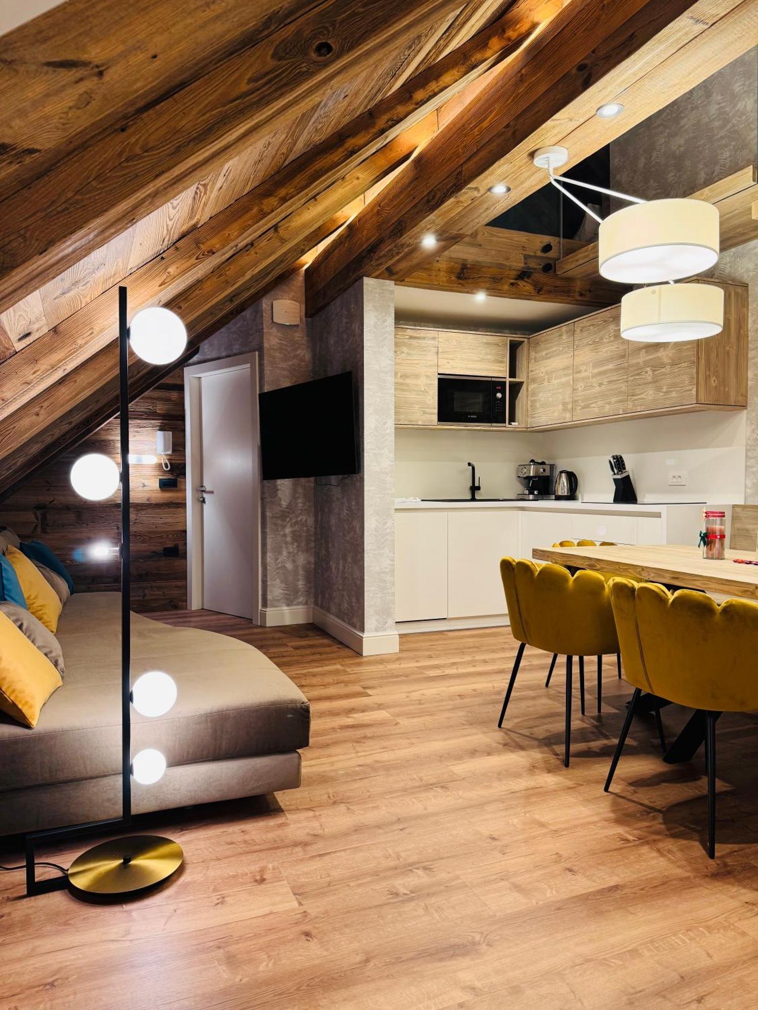 Vila Urbana Luxury Apartments Lesce  Eksteriør bilde